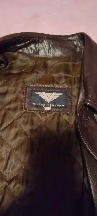 Chaqueta americana de piel marrón