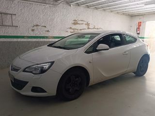 Opel GTC 2012