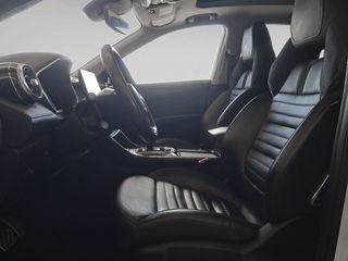 MG eHS Luxury