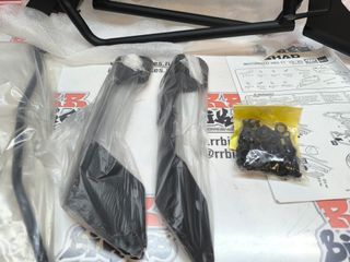 HERRAJES MALETAS LATERALES MOTOGUZZI V85TT 19-20