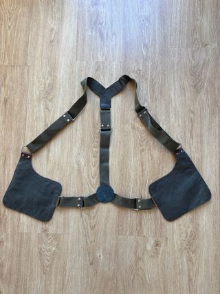 Arnés/Pistolera de Piel Marrón y Verde