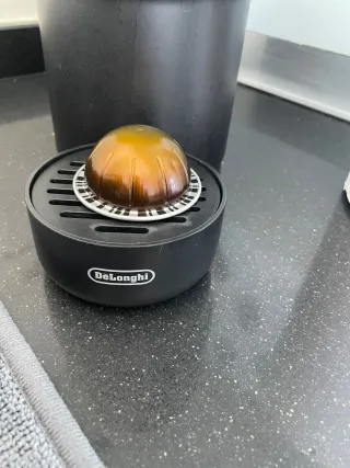 Cafetera Nespresso DeLonghi