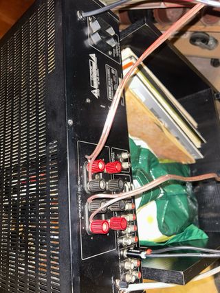 Amplificador TEAC A-R500 (90W+90W) - Gran Potencia