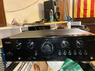 Amplificador TEAC A-R500 (90W+90W) - Gran Potencia