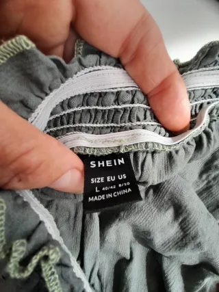 Conjunto Shein verde kaki Talla L