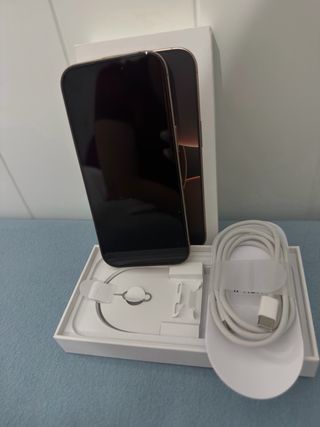 iPhone 16 Pro poco uso