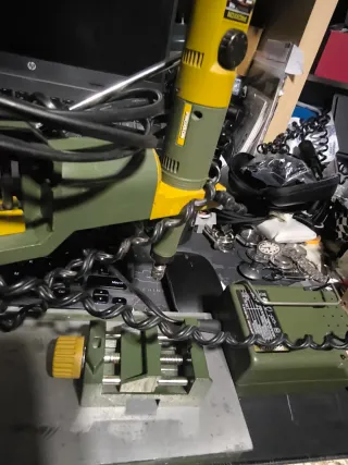 Mini taladro de columna Proxxon