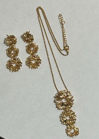 Conjunto Collar y Pendientes Bronce Baño Oro