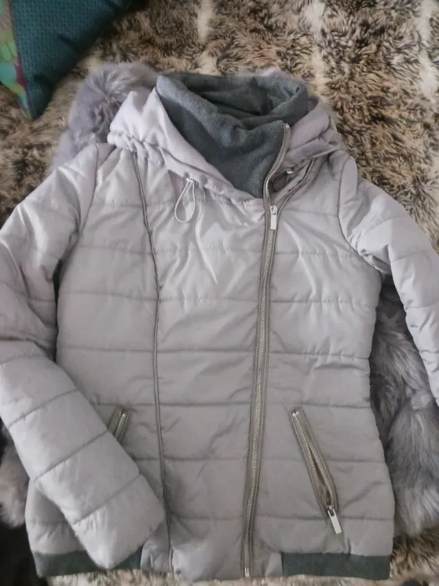Plumífero gris Formula Joven Talla M
