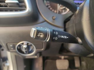 Infiniti Q30 2016