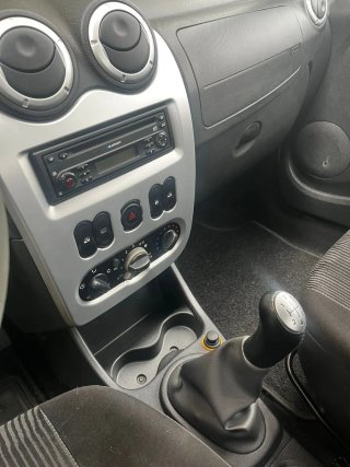 Dacia Sandero 2010