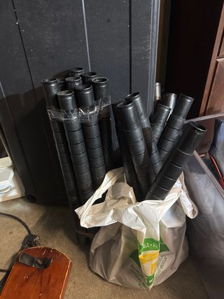 Estantería de plástico negra