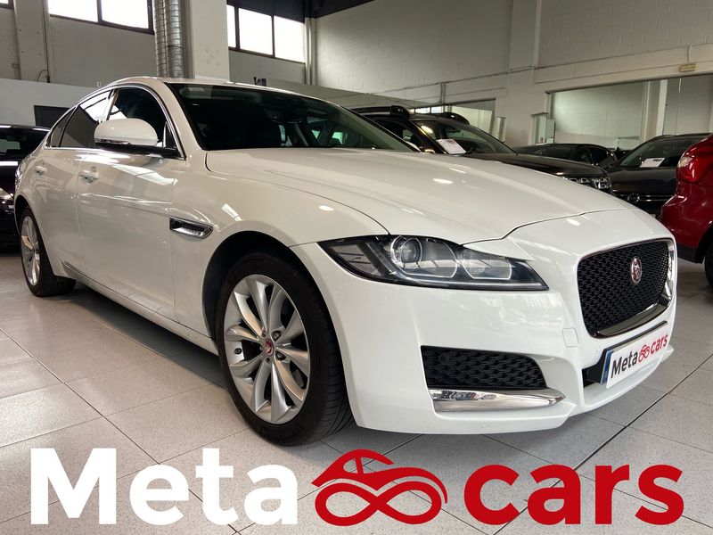 JAGUAR XF 2.0D Pure Auto - foto 1