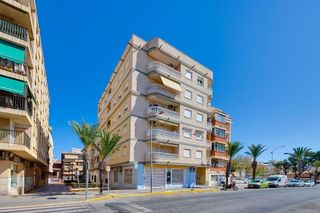 Piso en venta en Urbanizaciones en Guardamar del Segura