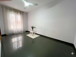 Piso en alquiler en San Luis en Almería