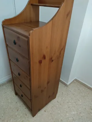 Cómoda de madera con 6 cajones
