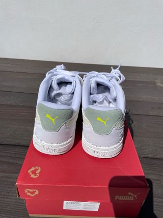 Scarpe Puma da ginnastica bianche e grigie