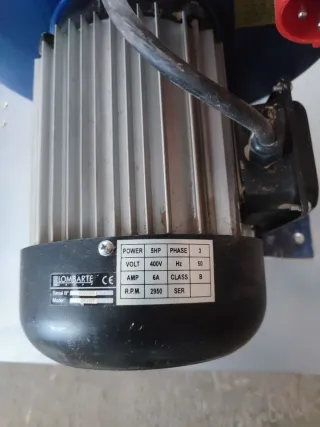 Aspirador industrial LOMBARTE DC 250