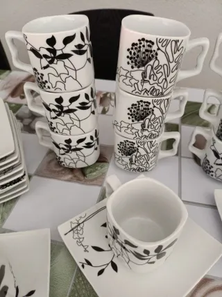 Juego 12 Tazas Café con Plato