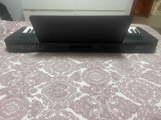 Piano Medeli MK61