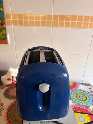 Tostadora azul