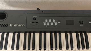 Teclado Piano DP-25 con Soporte y Pedal