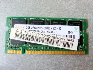 2 Memorias para Portátiles, Hynix, 2 GB, PC2-5300S