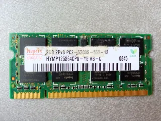 2 Memorias para Portátiles, Hynix, 2 GB, PC2-5300S