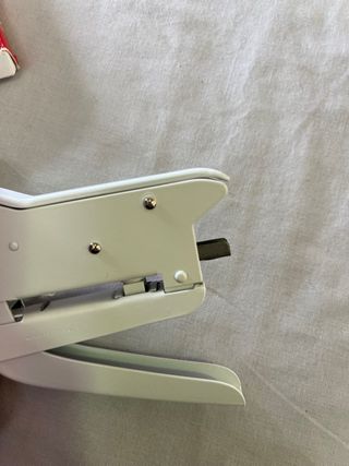 Grapadora Zenith 548/E Blanca