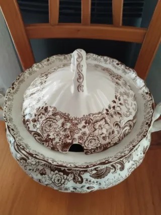 Antigua sopera La Cartuja