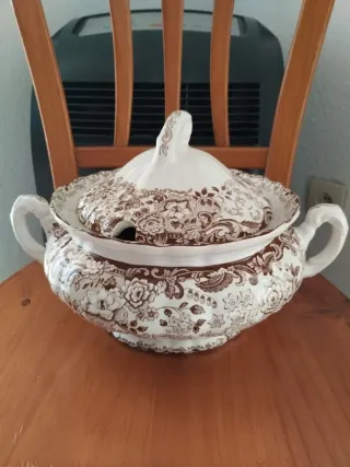 Antigua sopera La Cartuja