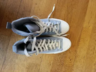 Converse azules impermeables borreguito