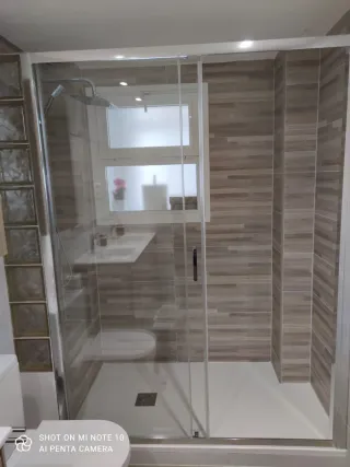 Reformas de baño,¡Sustituye tú bañera por ducha!