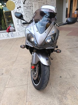 Honda CBR 600 F Plata 2005