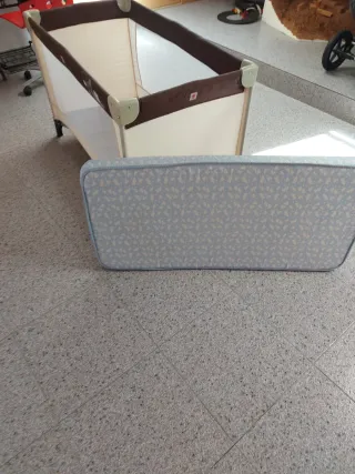 Cuna de viaje para bebé de la prestigiosa COMPTINE