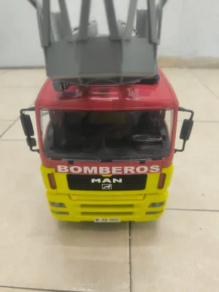 Camión de Bomberos Bruder