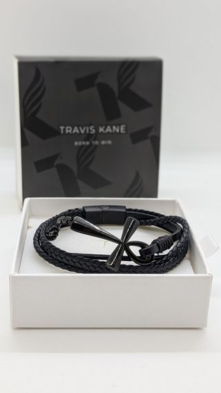 Bracciale uomo Travis Kane Cross nero con croce