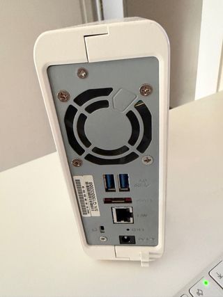 NAS QNAP