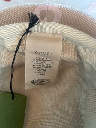 Cappello Gucci colore Beige/Rosa