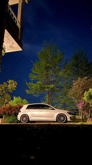 Volkswagen Golf 2016 gtd llantas 19”