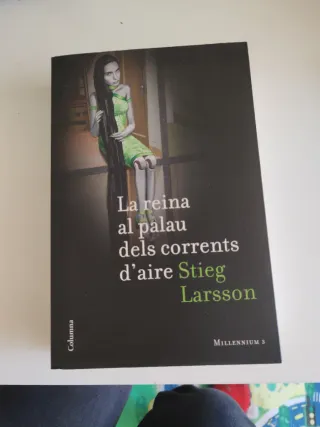 La reina al palau dels corrents d'aire (Sèrie M...