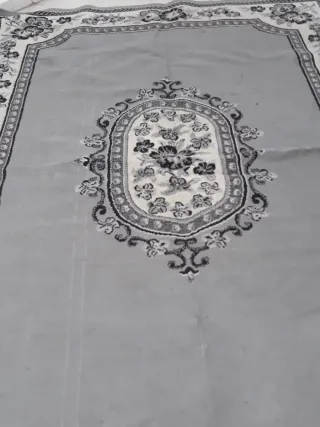 Alfombra salón gris y blanco 2.50m x anc