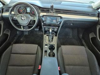 VW Passat Variant Comfortline 2016 Piezas