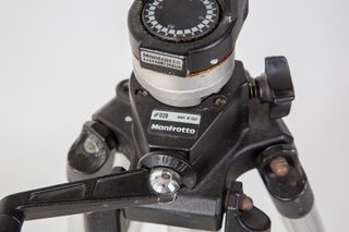 Trípode Manfrotto 028 + Cabezal 029 MKII