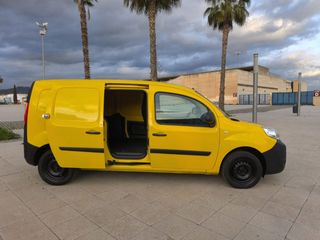 RENAULT Kangoo Furgon Maxi 4p Blue dCi 70 kW 95CV