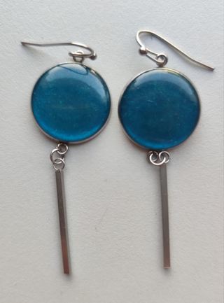 Conjunto de joyería en resina diseño elegante azul