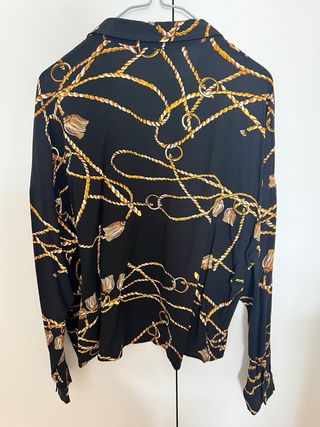 Camisa Stradivarius Estampada Cuerdas Talla S