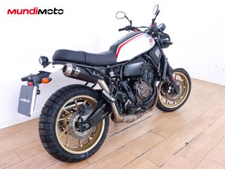 YAMAHA XSR 700