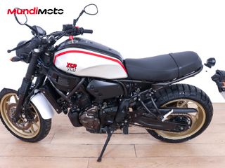 YAMAHA XSR 700
