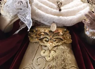 Cinturilla Virgen Bordada Oro